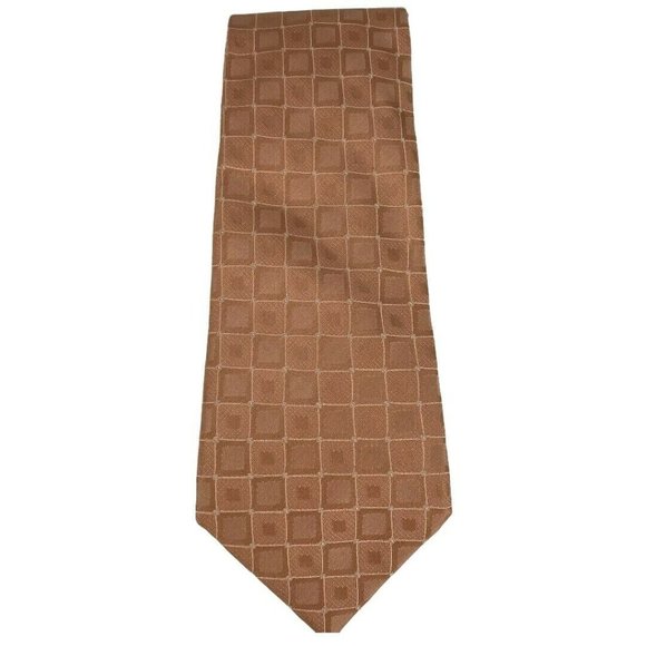 Calvin Klein Peach Salmon Geometric 100%‎ Silk Tie - Picture 1 of 8